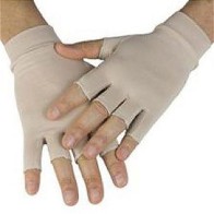 Luva Curta com Protecao UV Chocolate M New Form 81001